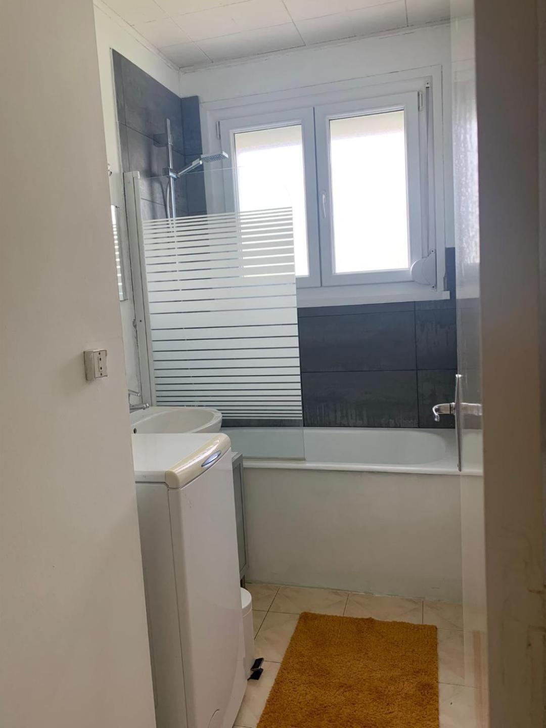Jiyara F3 Proche Centre Ville 贝尔福 外观 照片
