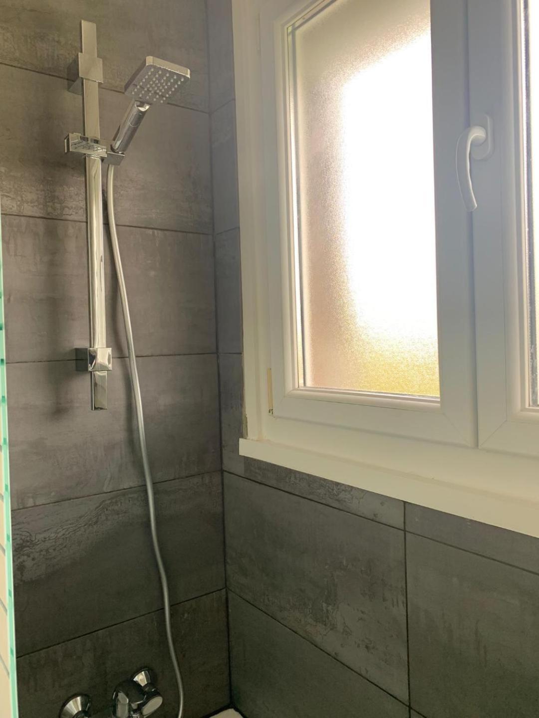 Jiyara F3 Proche Centre Ville 贝尔福 外观 照片